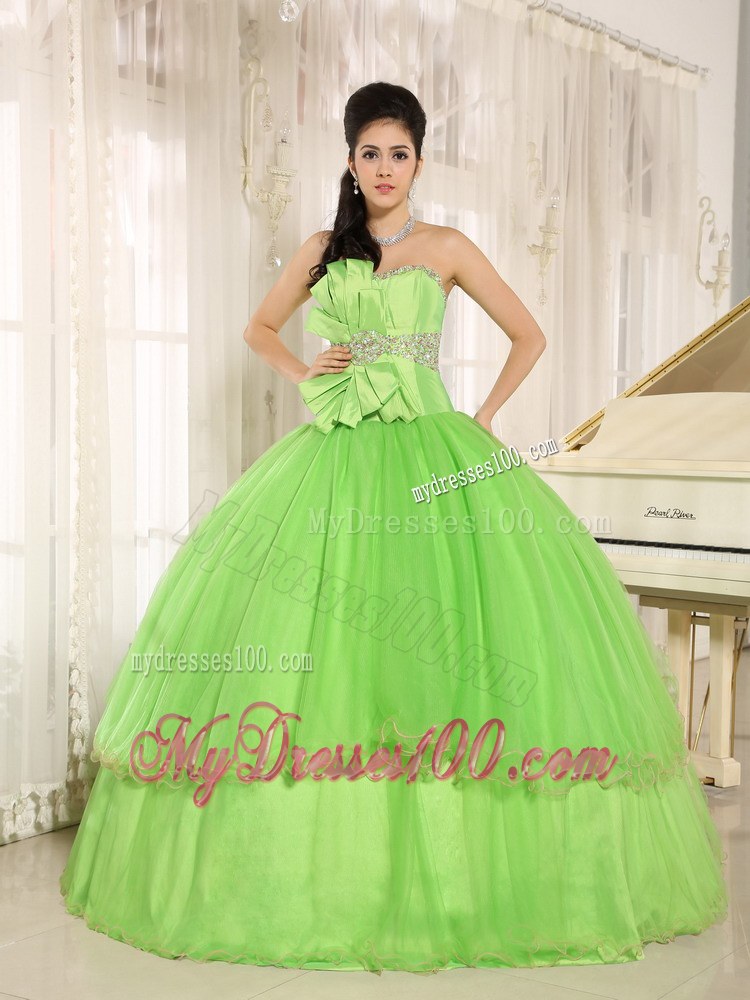 Beading and Bowknot Accent Floor-length Dresses 15 in Spring Green