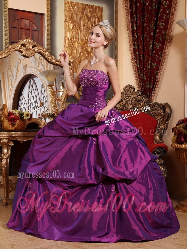 Vintage Eggplant Purple Strapless Taffeta Beaded dresses for a quinceanera