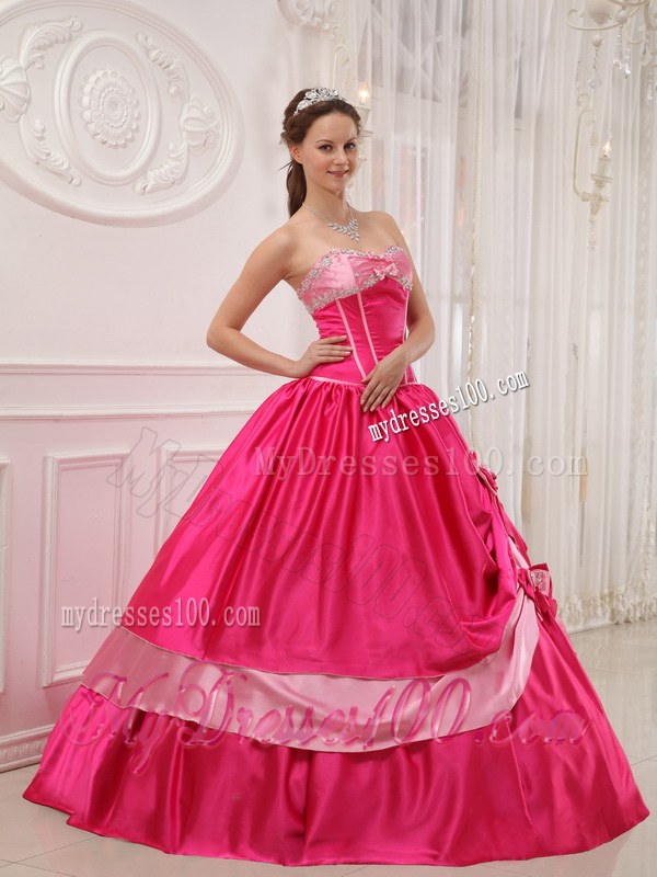 Latest Two-toned Pink Sweetheart Beaded Bowkots Dress for Sweet 15