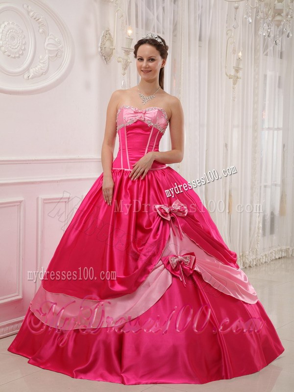 Latest Two-toned Pink Sweetheart Beaded Bowkots Dress for Sweet 15