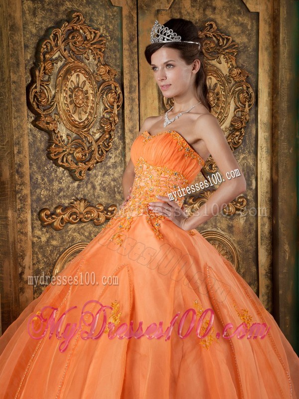 Floor-length Orange Sweetheart Appliques and beading Dress for Sweet 16
