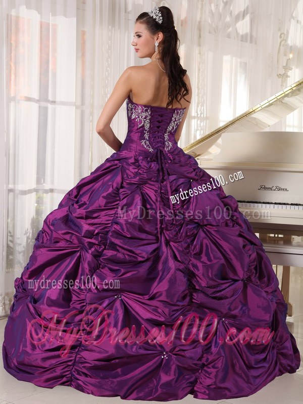Sassy Purple Strapless Taffeta Embroidery Sweet 15 Dresses