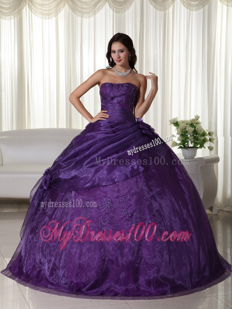 Affordable Eggplant Purple Strapless Ruched Quinceanera Gown
