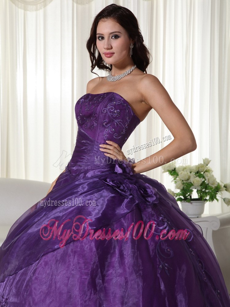 Affordable Eggplant Purple Strapless Ruched Quinceanera Gown