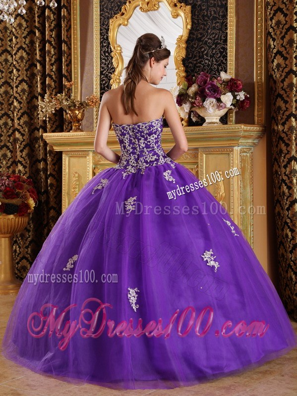 Twinkling Purple Tulle Sweetheart Appliques Quinceanera Dress