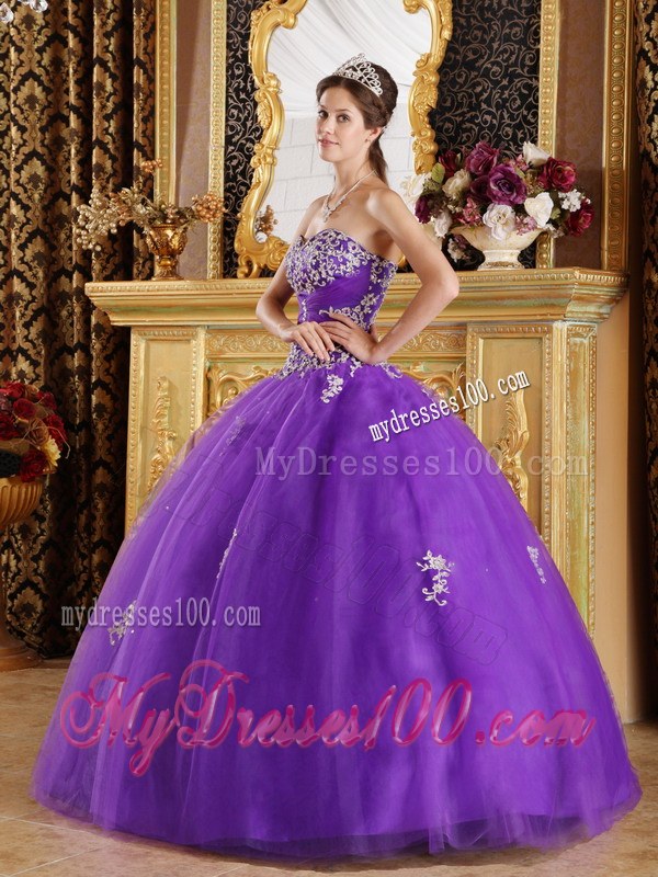 Twinkling Purple Tulle Sweetheart Appliques Quinceanera Dress