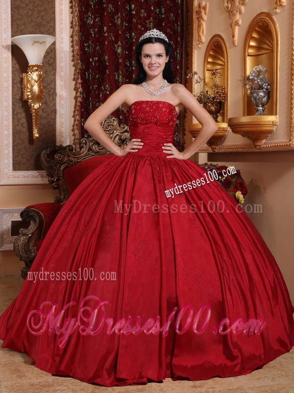 Simple Long Burgundy Strapless Beading Sweet Sixteen Quinceanera Dresses