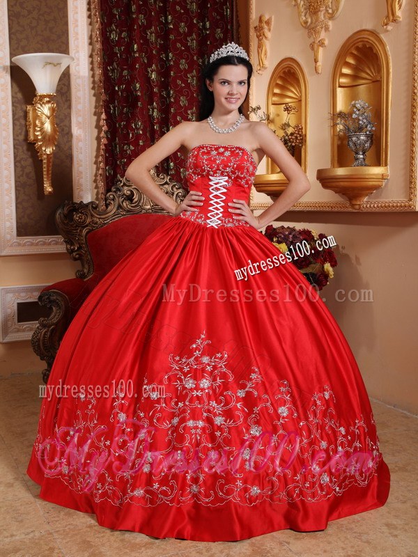 Red Strapless Long Embroidery Quinceneara Dresses Lace-up with Bow