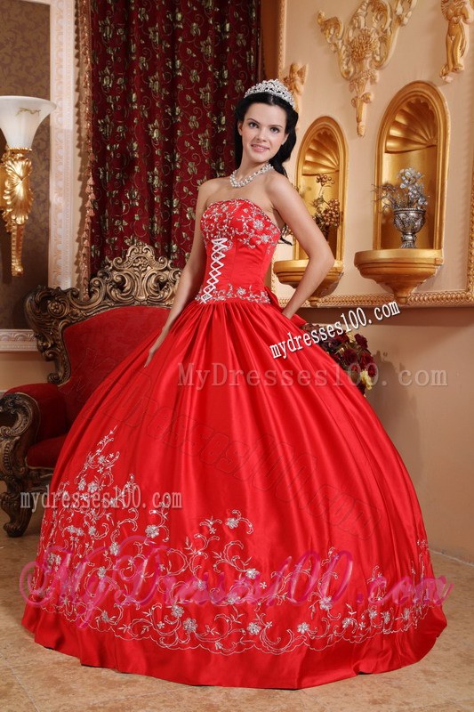 Red Strapless Long Embroidery Quinceneara Dresses Lace-up with Bow