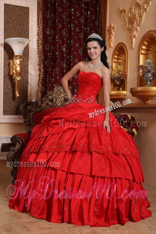 Attractive Sweetheart Red Taffeta Beading and Appliques Quinceanera Dress