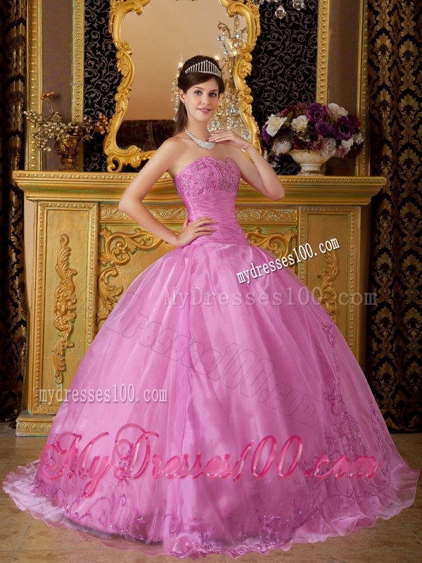 Rose Pink Sweetheart Appliques on Organza Quinceanera Dress
