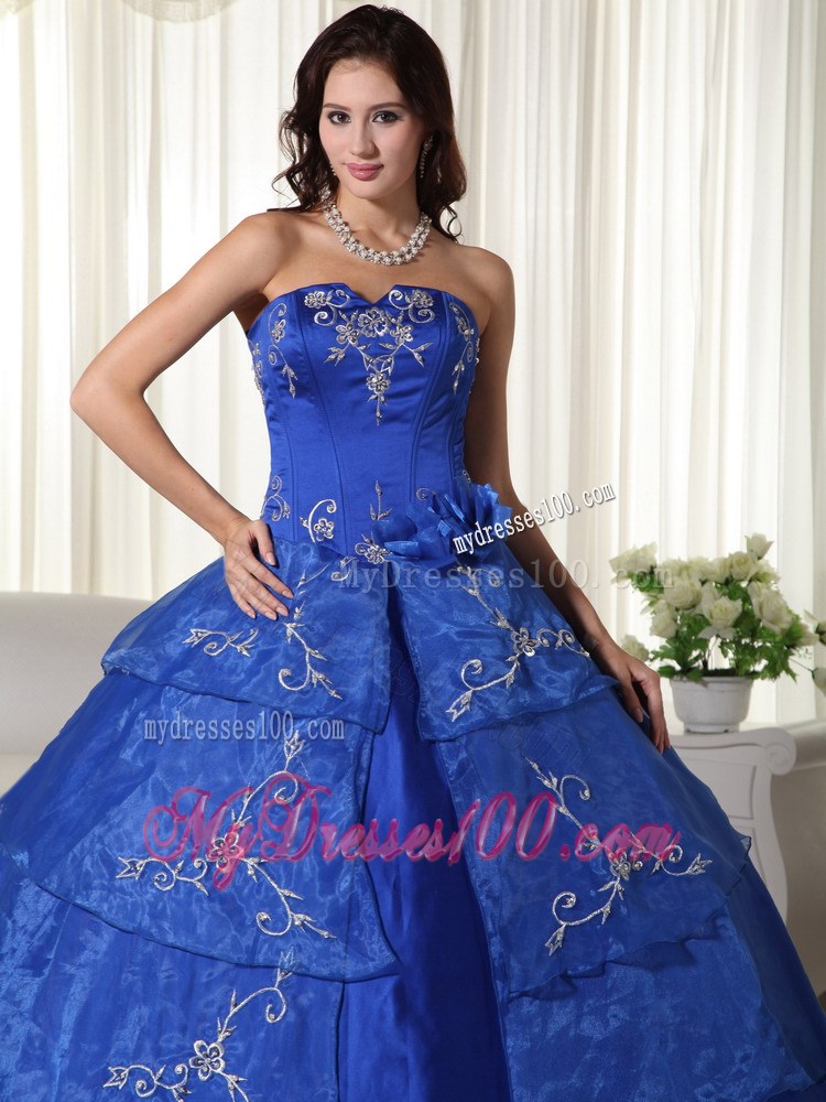 Royal Blue Bodice Quinceanera Dress with Embroidery Layers