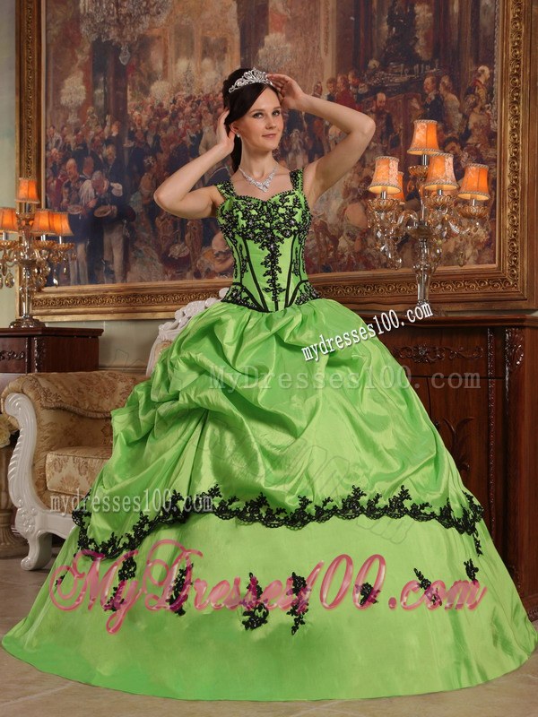 Lovely Spring Green Wide Straps Appliques and Pick-ups Dress for Quince