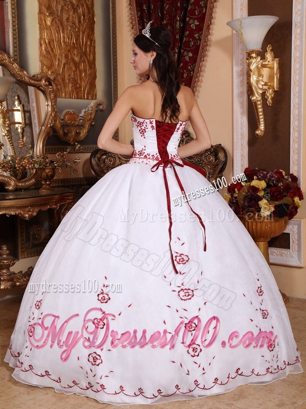 White Strapless Floor-length Organza Quinces Dresses with Red Embroidery