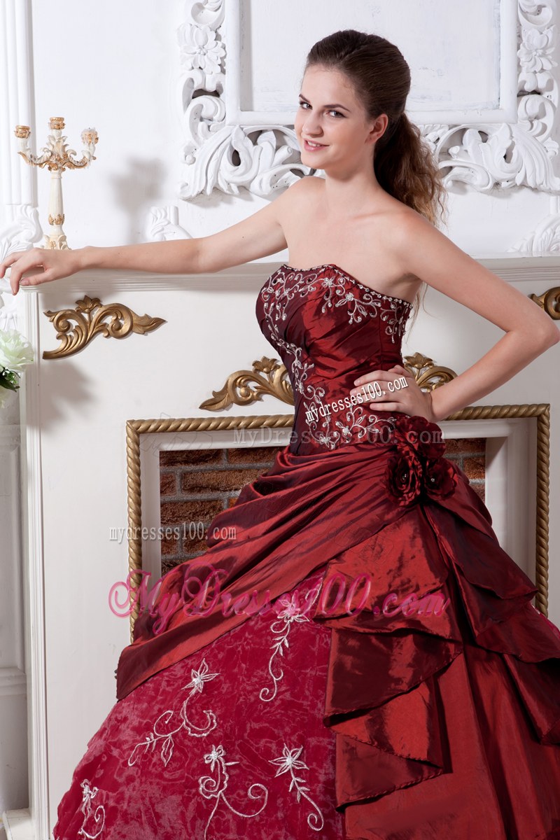 Embroidered Taffeta and Organza Qiunceanera Gowns in Wine Red