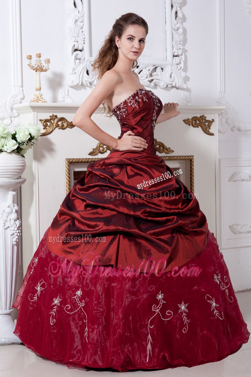 Embroidered Taffeta and Organza Qiunceanera Gowns in Wine Red