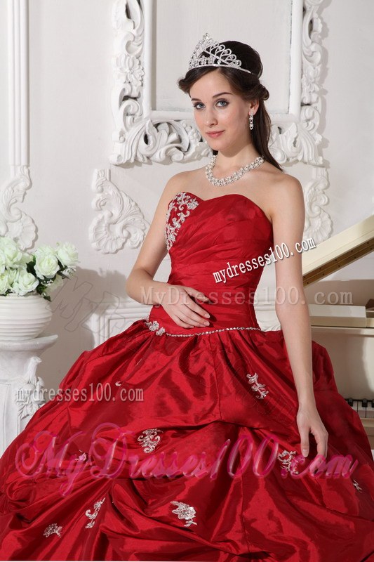 Wine Red Sweetheart Beaded Dresses Quinceanera with Pick-ups Floor-length