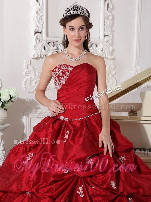 Wine Red Sweetheart Beaded Dresses Quinceanera with Pick-ups Floor-length