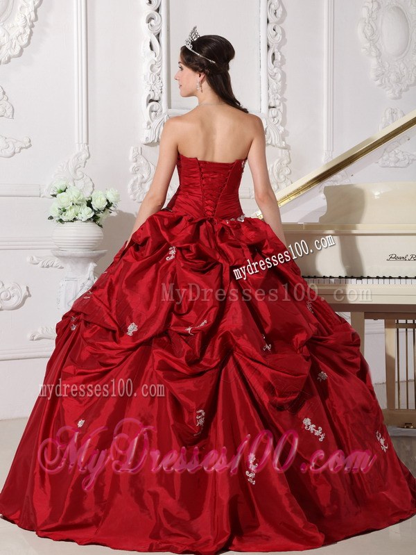 Wine Red Sweetheart Beaded Dresses Quinceanera with Pick-ups Floor-length