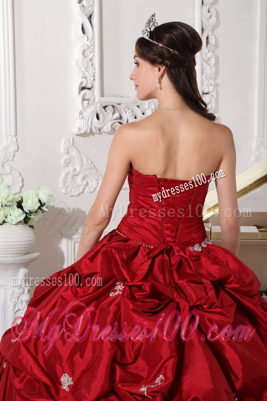 Wine Red Sweetheart Beaded Dresses Quinceanera with Pick-ups Floor-length