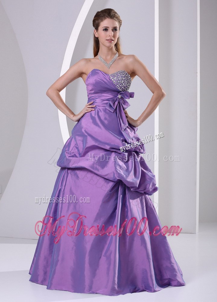 Sweetheart Beaded Pick-ups and Bowknot Purple Plus Size Prom Dress A-line