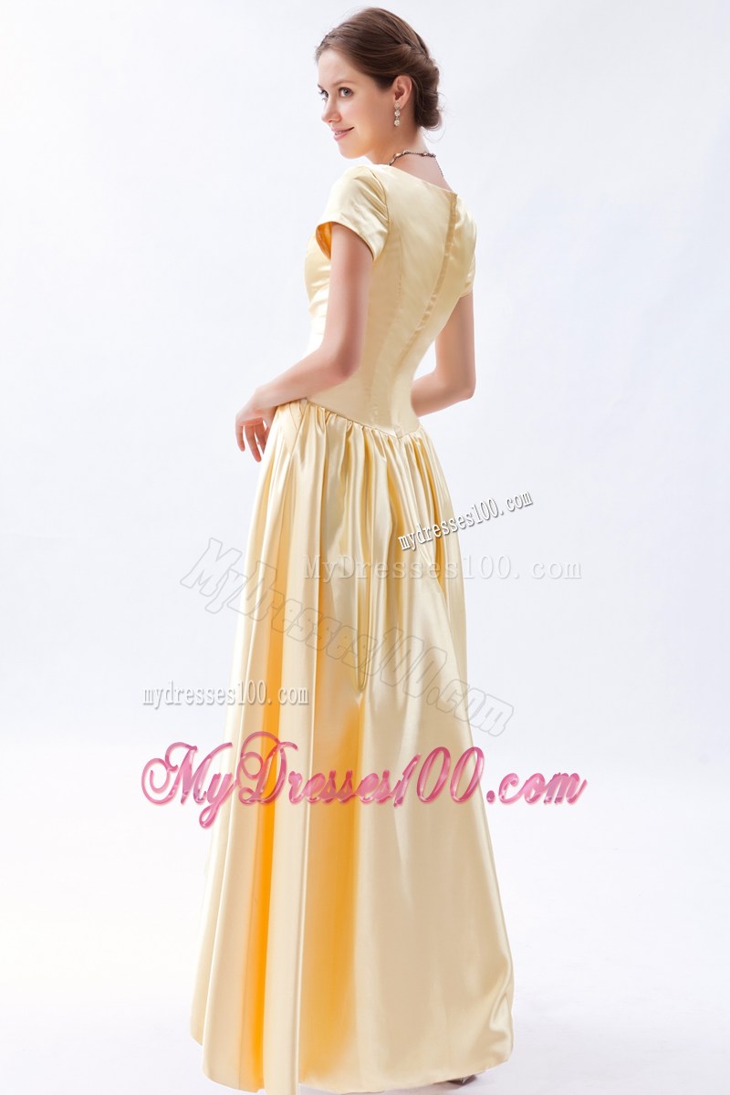 Champagne Column Scoop Prom Dresses Floor-length Short Sleeves