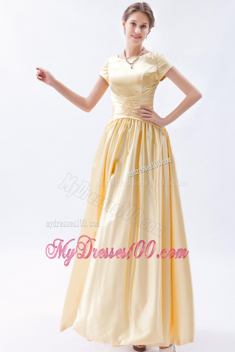 Champagne Column Scoop Prom Dresses Floor-length Short Sleeves