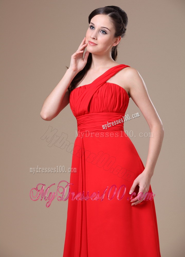 One Shoulder For 2013 Prom Dresses With Ruching and Brush Train