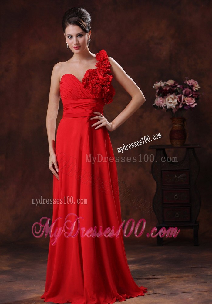 2013 Summer Empire Flowers Decorate Shoulder Red Prom Dresses