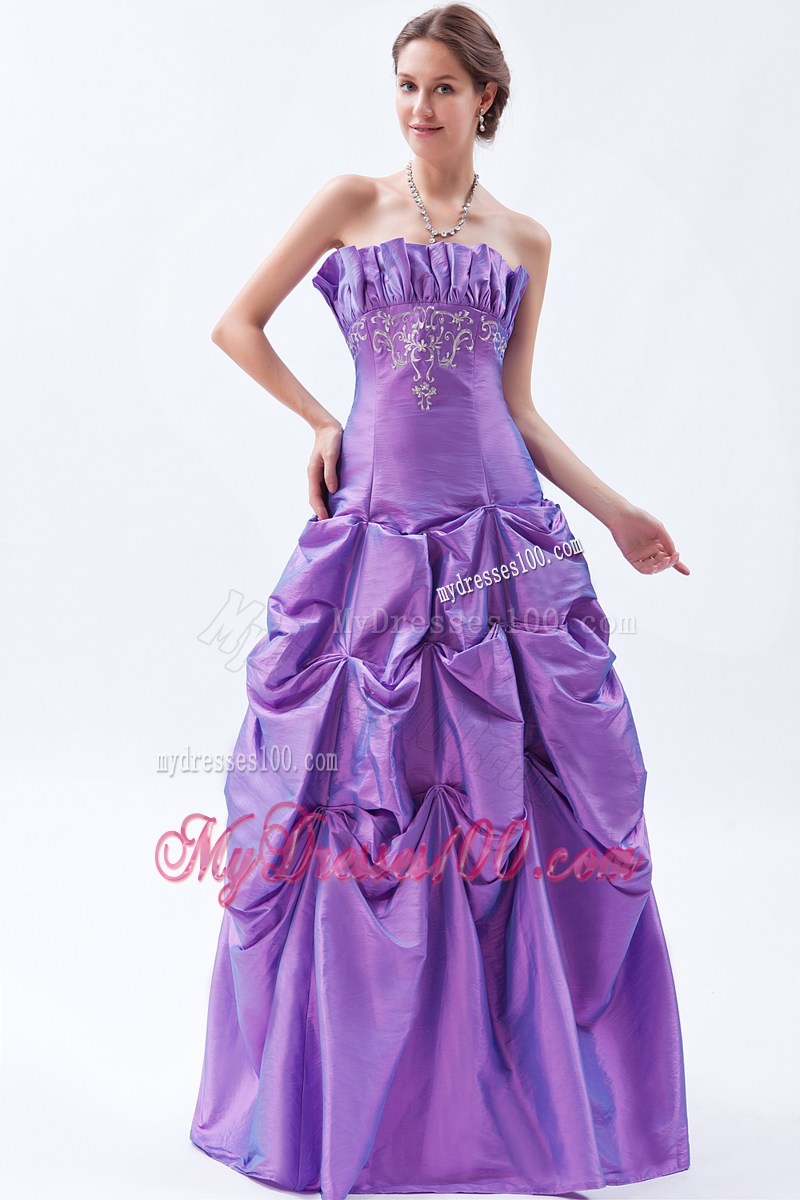 Purple Princess Strapless Prom Dress Embroidery Floor-length