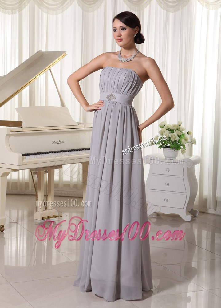 Simple Grey Empire Empire Prom Dresses With Ruched and Beading