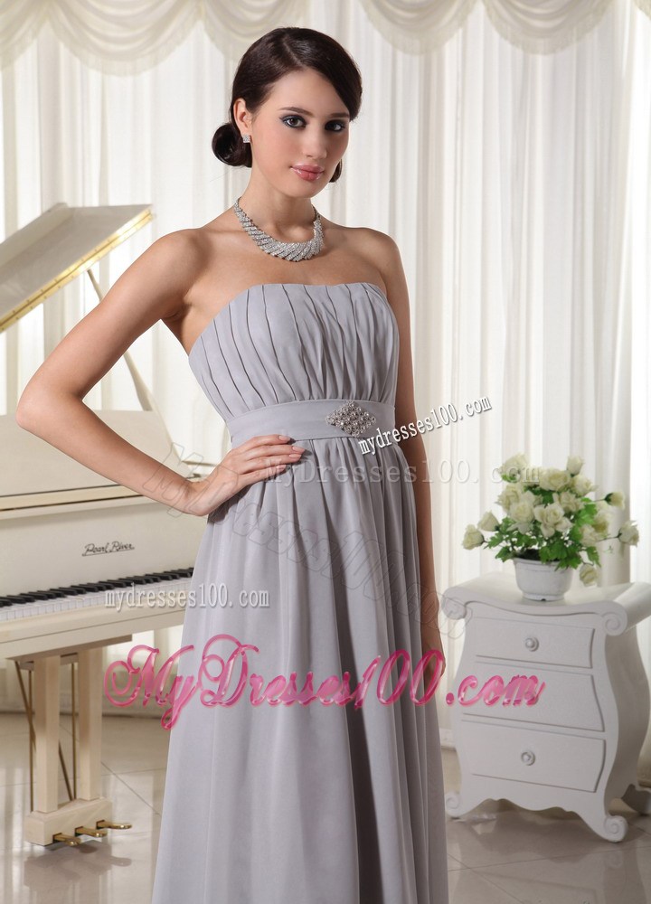 Simple Grey Empire Empire Prom Dresses With Ruched and Beading