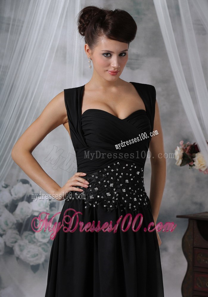 Beading Straps Black Floor-length Modest Prom Dresses For 2013