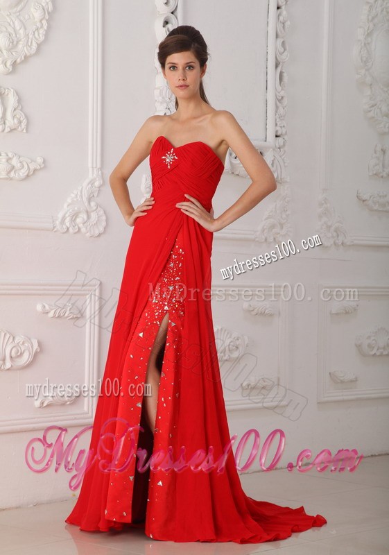 Red Column Sheath Sweetheart Sweep Train Beading Prom Dresses