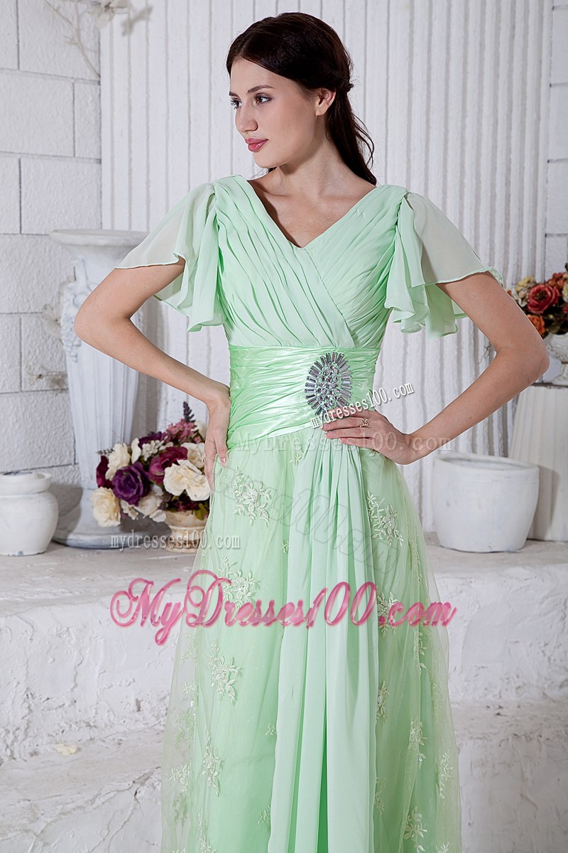 Cute Apple Green Empire V-neck Beading Prom Dresses Brush Train