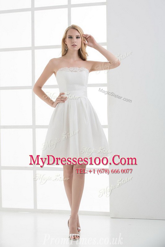 Mini Length White Wedding Dresses Strapless Sleeveless Lace Up