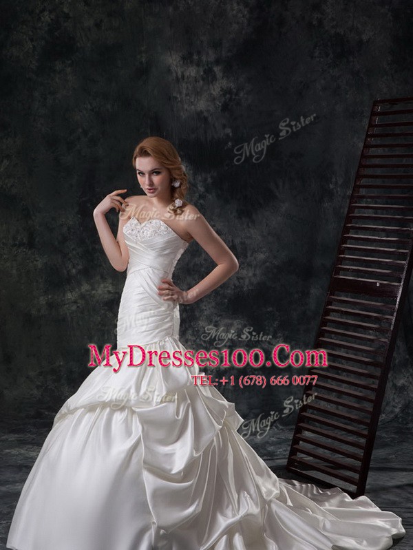 Mermaid White Wedding Gowns Sweetheart Sleeveless Court Train Lace Up