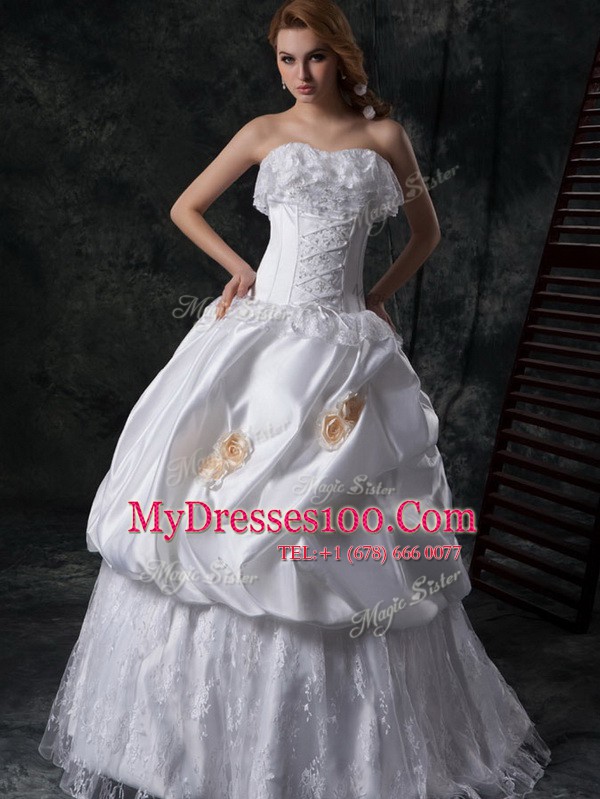 Nice Strapless Sleeveless Taffeta Wedding Gown Lace and Appliques and Pick Ups Lace Up