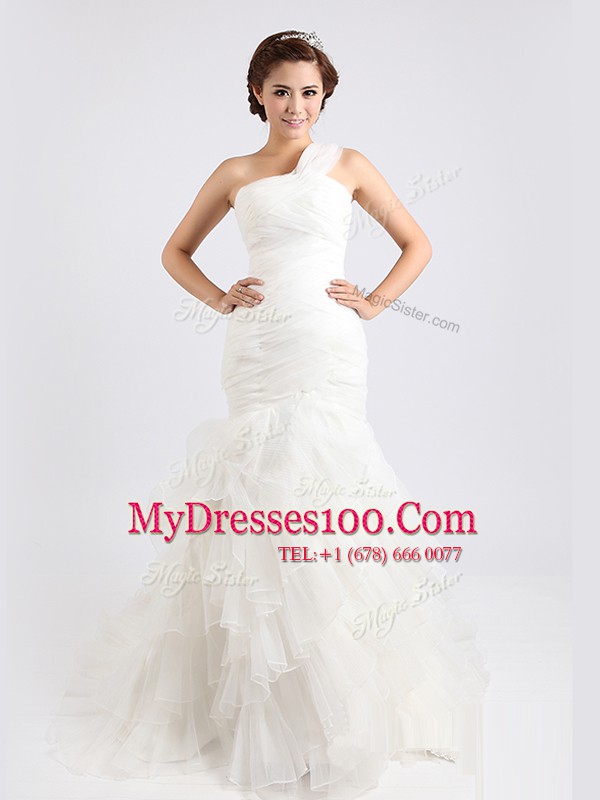 New Arrival Mermaid One Shoulder Sleeveless Wedding Dresses With Brush Train Ruffled Layers White Organza