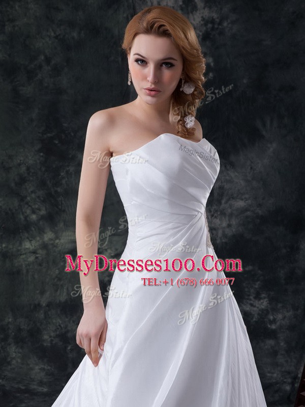 Sleeveless Ruching Lace Up Wedding Dresses with White Brush Train