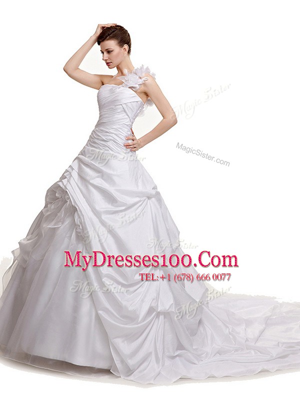Noble With Train White Wedding Gowns Taffeta Court Train Sleeveless Ruching and Pick Ups