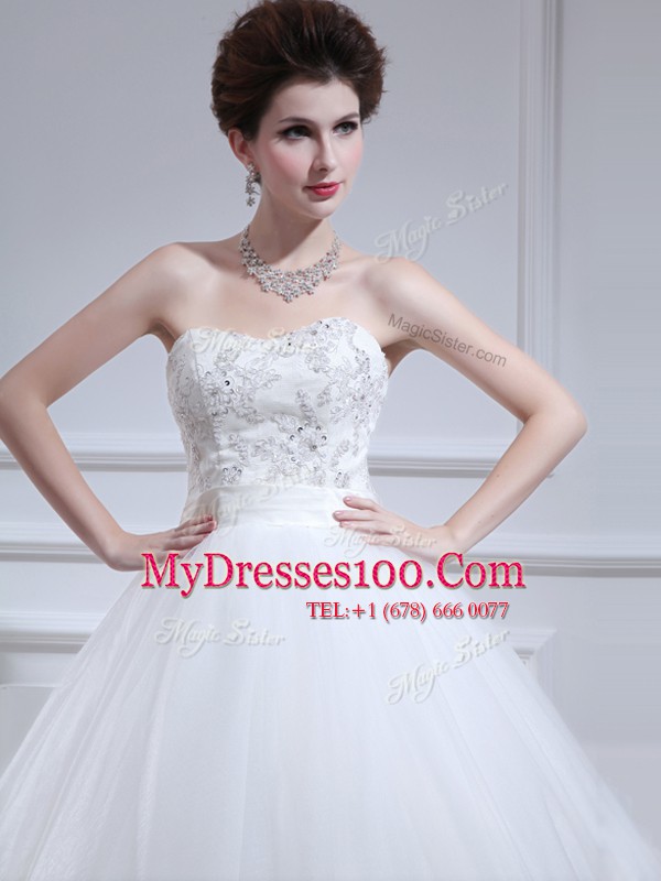 Trendy Beading and Appliques Wedding Dresses White Lace Up Sleeveless Floor Length