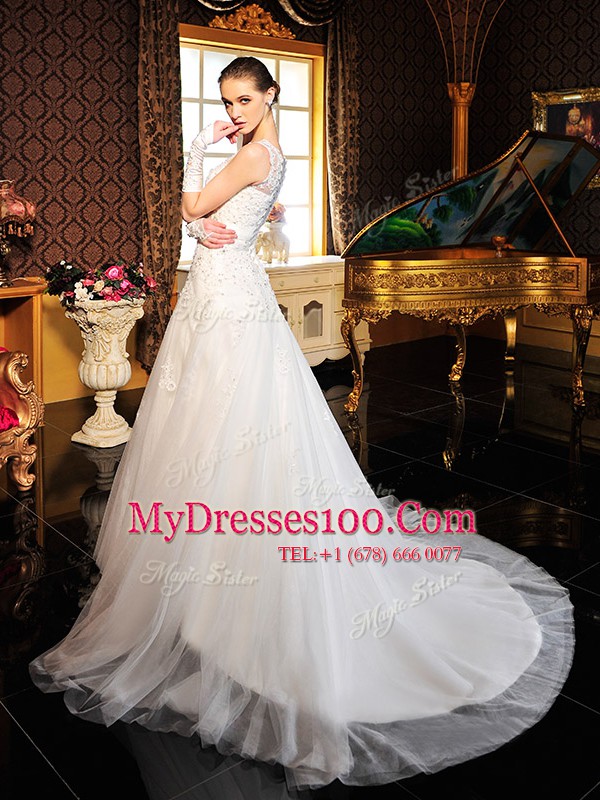 Cheap White Scalloped Neckline Lace Wedding Gown Sleeveless Zipper