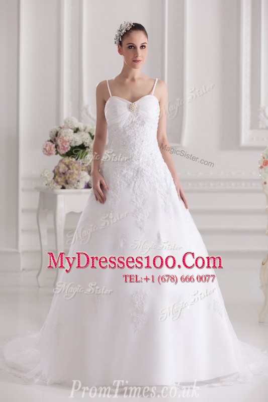 Smart White Zipper Wedding Dresses Beading and Lace and Appliques Sleeveless Brush Train