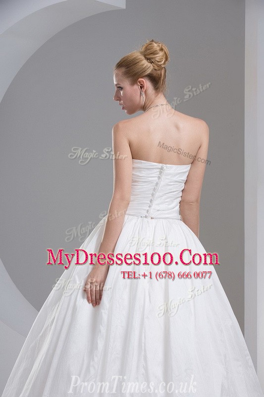 Pretty White Sleeveless Floor Length Beading and Ruching Zipper Bridal Gown