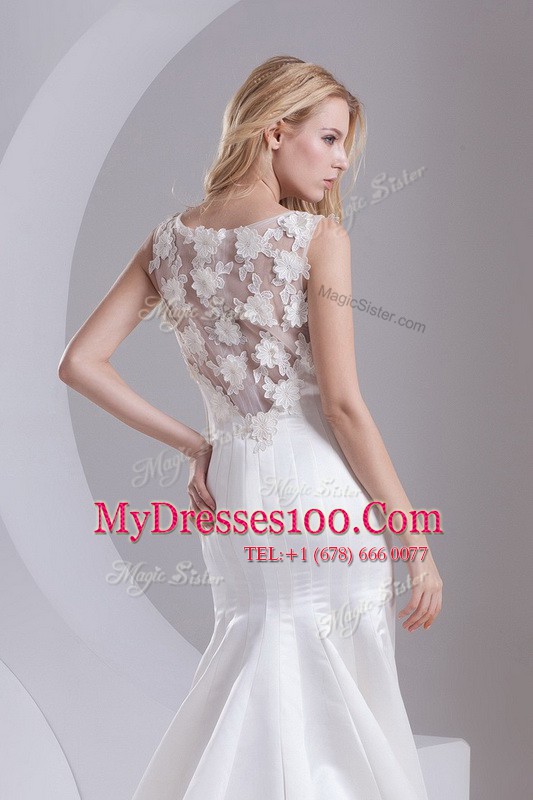 Custom Designed Sleeveless Lace Zipper Bridal Gown with White Sweep Train