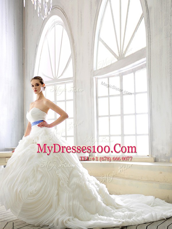 Court Train Ball Gowns Wedding Dress White Sweetheart Organza Sleeveless With Train Lace Up