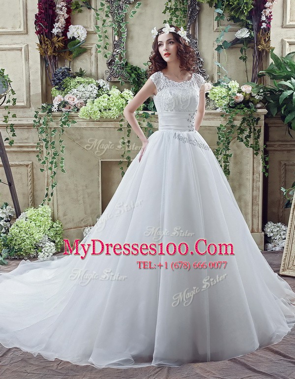 Admirable White Scalloped Zipper Beading and Lace Wedding Gown Court Train Sleeveless