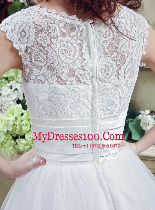 Admirable White Scalloped Zipper Beading and Lace Wedding Gown Court Train Sleeveless