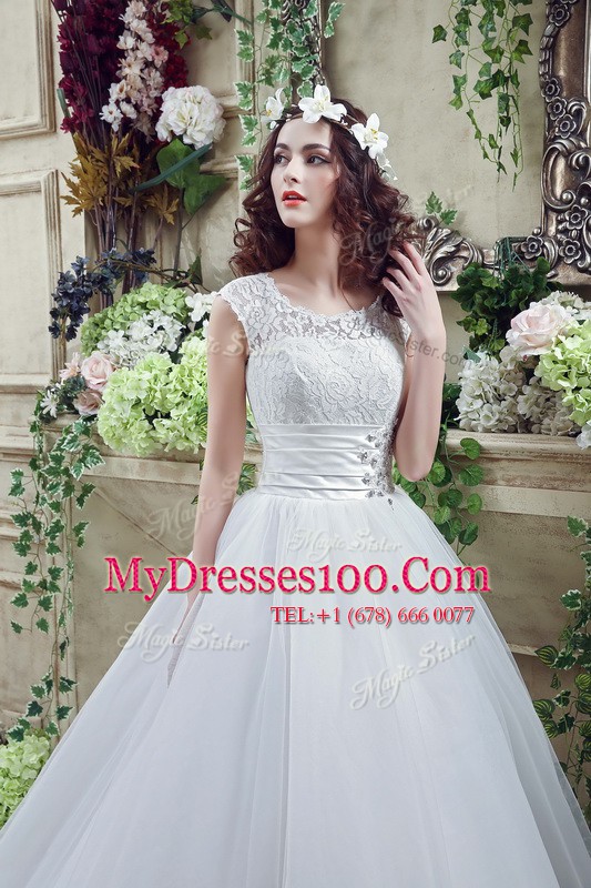 Admirable White Scalloped Zipper Beading and Lace Wedding Gown Court Train Sleeveless